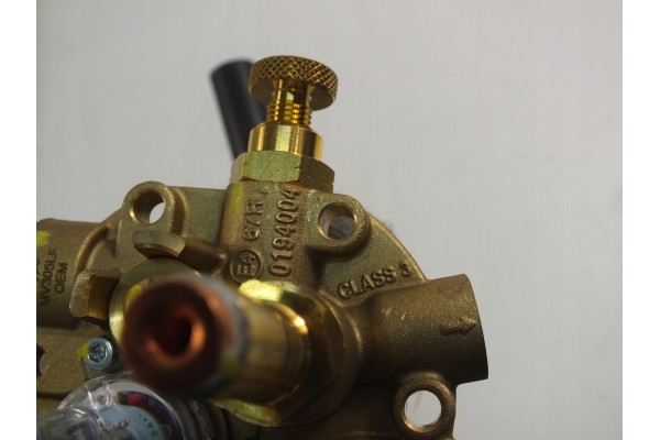 Válvula solenoide de Glp Renault Dacia 250609047R usado 5