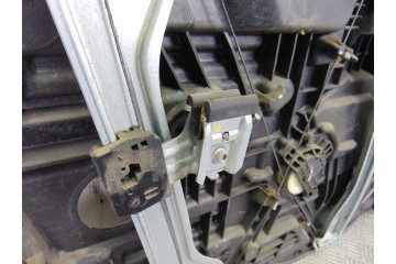 82480-A2110  ELEVALUNAS DELANTERO DERECHO KIA CEED (JD) Concept 2012 82480-A2110 203788 KIA - 3