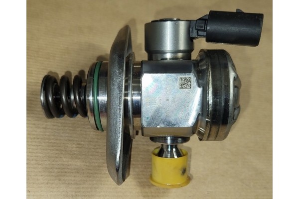 Bomba de Combustible Mercedes X-Class 470 A2820704600 nuevo 11