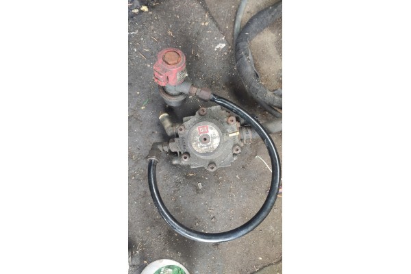 Instalación de Glp Brc para 6 cilindros V6 R6 Audi 2,4 170CV usado 2
