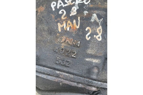 Diferencial delantero Mitsubishi Pajero 4M40T usado 2