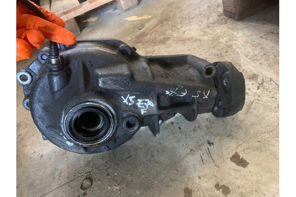 Diferencial delantero BMW X5 E70 306D3 usado 4