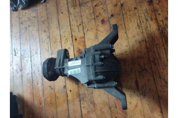 Rear reducer MERCEDES BENZ M W164 A1643500414 3 0L diesel 170kW 2010 Part manufacturer Mercedes Benz OE