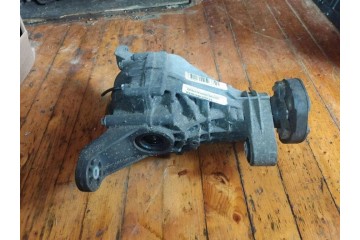 Rear reducer MERCEDES BENZ M W164 A1643500414 3 0L diesel 170kW 2010 Car type passenger cars