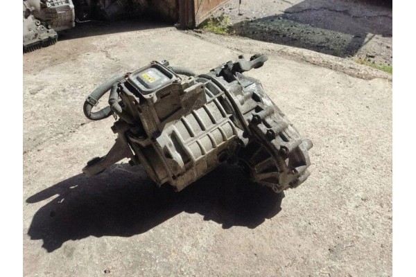 Reductor trasero Mitsubishi Outlander Iii (GG W, GF W, ZJ) F1E1A2B5Z 2.4L usado 4