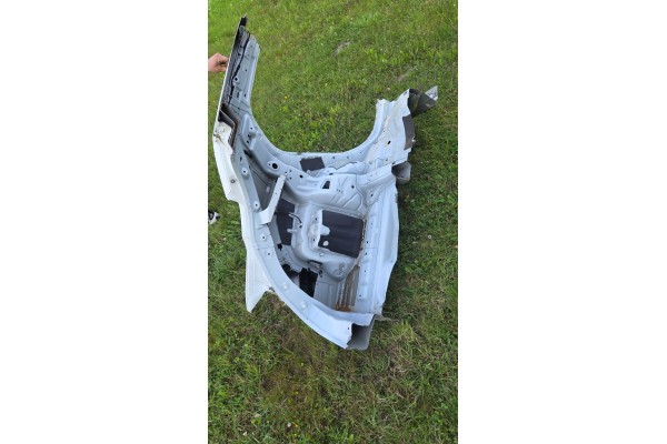 Aleta Trasera Izquierda Blanco Perla QAB Infiniti Q30 QX30