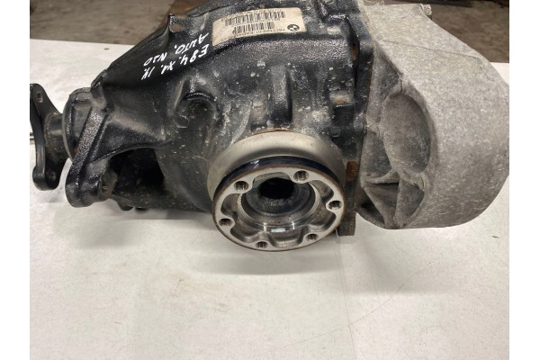 Diferencial trasero original BMW X1 E84 2014 usado 5