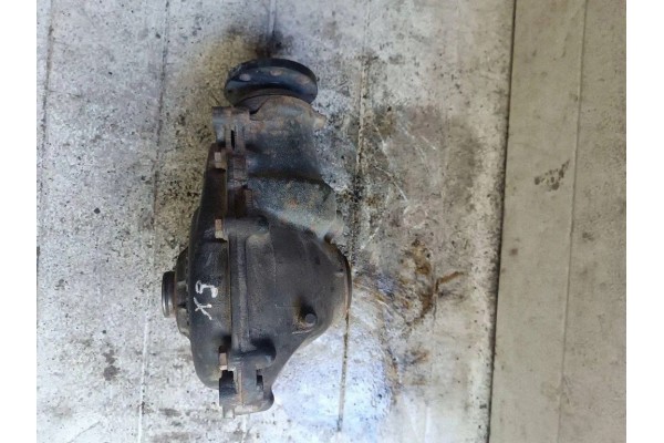 Front reducer BMW X3 E83 1428832 2 0L diesel 110kW 2006 Part manufacturer BMW OE