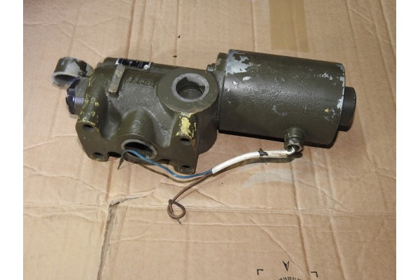 Válvula de sobrecarga Zpe-3 3-25 para grúa con solenoide Star 660 R-061 nuevo 2