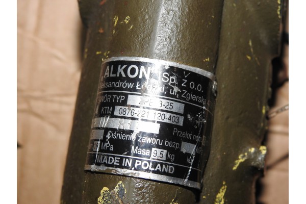 Válvula de sobrecarga Zpe-3 3-25 para grúa con solenoide Star 660 R-061 nuevo 3