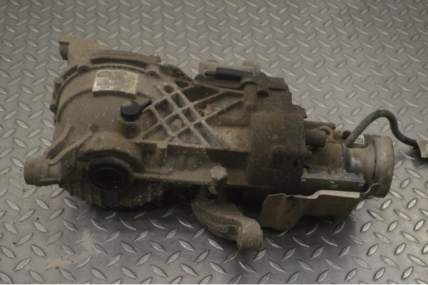 Reductor trasero Land Rover Range Rover Evoque (L538) 10390175 25273160 2.0L usado 4