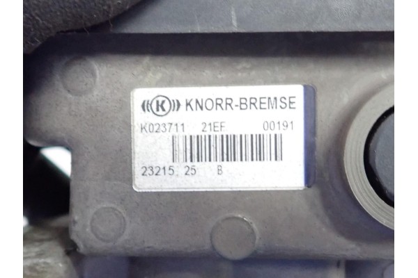 Válvula Modulatora de Freno Neumática Ebs ABS Remolque K023711 Ford F-Max 23R usado 5