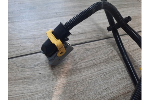 Cilindro esclavo del embrague con actuador y válvula Pwm para Renault Range T y Volvo FH 4 FM4 usado 3