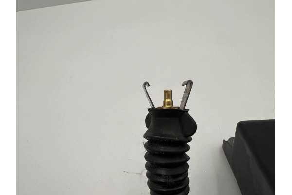 Bomba hidráulica Mercedes SL R232 W232 6.3 63 Amg A2323202605 usado 9
