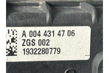 BRAKE VALVE MERCEDES ACTROS MP5 A0044314706 WABCO 4800030700 Part manufacturer Mercedes Benz OE