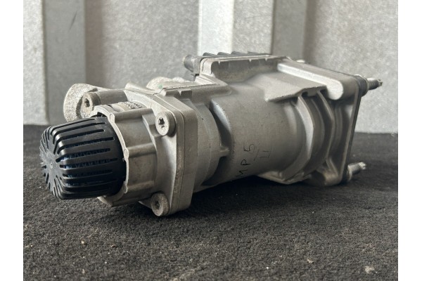 Válvula de freno principal Mercedes Actros MP5 A0044314706 Wabco 4800030700 usado 5