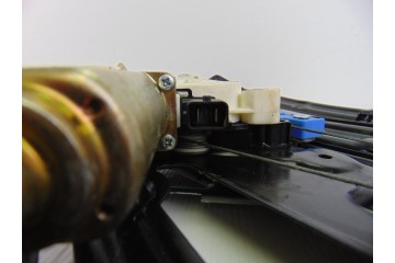 2 PIN ELEVALUNAS TRASERO DERECHO SAAB 9-3 CABRIOLET 1.8 T Linear 2004 2 PIN 205531 SAAB - 2