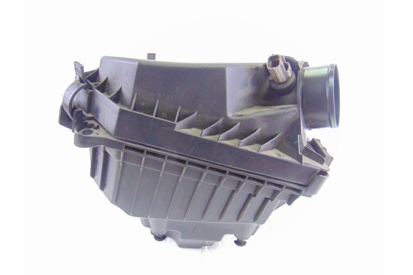 L1B19600AC FILTRO AIRE FORD PUMA