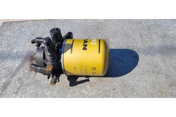 AIR DRYER VALVE MAN TGS TGX 81 52102 6370 K017711 Catalog number of the part 81 52102 6370 3377