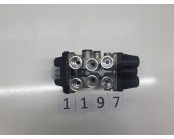 4 circuit valve Wabco 9347050050 Mercedes Actros A 0034315406 A 0034315706