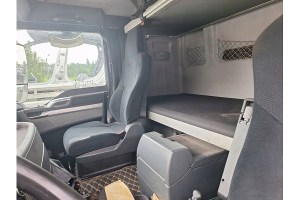 Válvula de freno principal Man Tgx I 18.480 Euro 6 13XH843 K039569 81521306298 4x2 usado 9