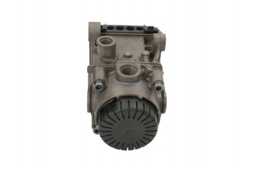Axle brake modulator 0 486 203 023X50