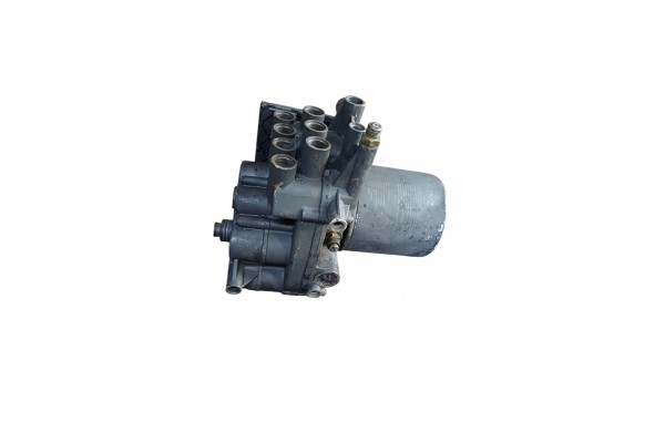VALVE DEHUMIDIFIER BASE MERCEDES ACTROS MP4 A0004465664 Catalog number of the part K138267