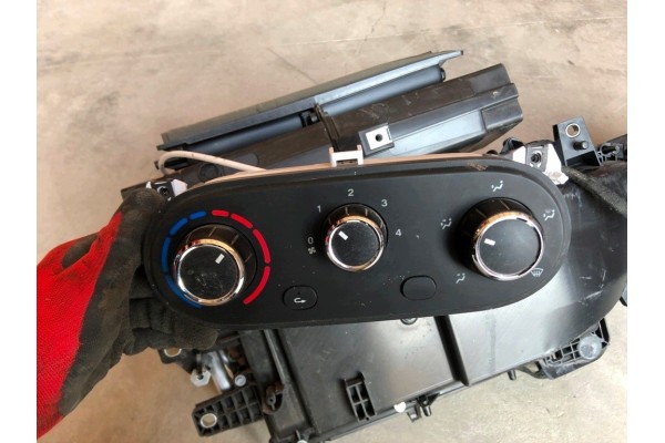 COMPETENT HEATER 5801575030 KNOB IVECO DAILY 2014 WITHOUT CLAMP Catalog number of the part 5801575030 nagrzewnica