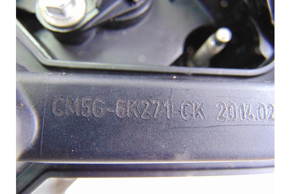 CM5G6K271CK TAPA BALANCINES FORD FIESTA (CNN) Trend 2014 CM5G6K271CK 207370 FORD - 1