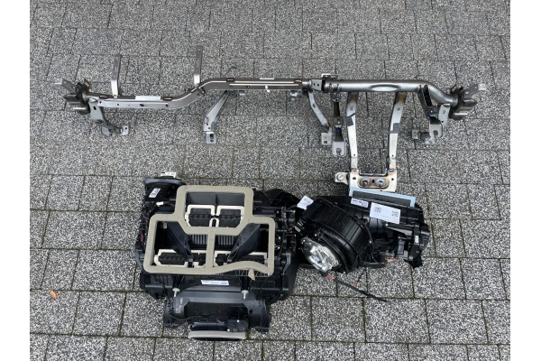 BMW M3 G80 G20 G21 HEATER BOARD FRAME 7949741 Car type passenger cars