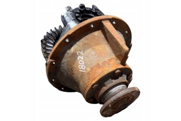 831202 VDL Differential drive axle Product weight with unit packaging 129 kg