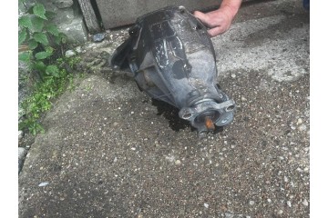 Rear reducer MERCEDES BENZ SL R231 A2313500514 3 0L gasoline 245kW 2016 Car type passenger cars
