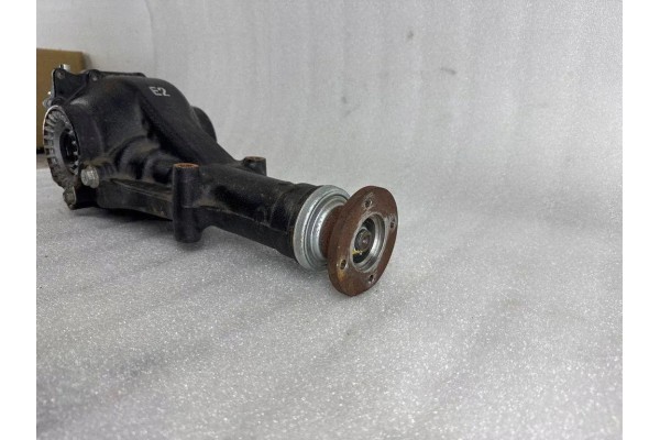 Rear reducer SUBARU SD0160 2 4L gasoline 126kW 2021 Catalog number of the part SD0160