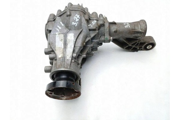 Front reducer MERCEDES BENZ GLS X166 A16633002000 3 0L diesel 190kW