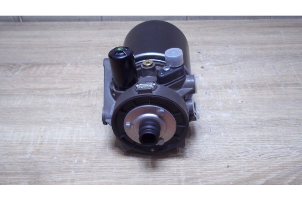 Deshumidificador MAN TGA 12,5 bar con calefactor LA8212 81521026102