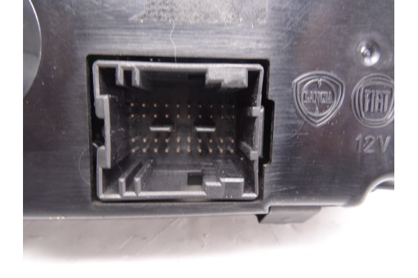 156101737 MANDO CLIMATIZADOR ALFA ROMEO GIULIETTA (191) Distinctive 2013 156101737 210253 ALFA ROMEO - 5
