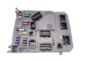 9649627780  CAJA RELES / FUSIBLES CITROEN XSARA PICASSO 2.0 HDi Exclusive 2003 9649627780 211662 CITROEN - 2