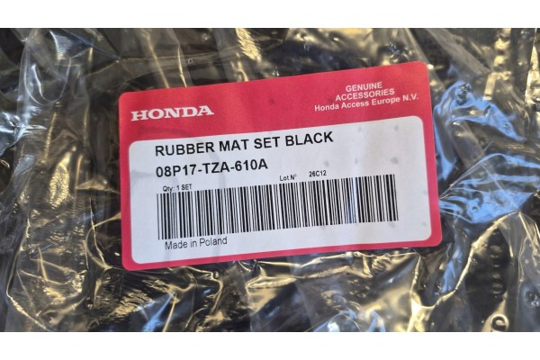RUBBER RUGS FRONT REAR SET HONDA JAZZ 2020 08P17TZA610A ORIGINAL Part manufacturer Honda OE