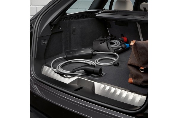 BMW Flexible Fast Charger Catalog number of the part 61905A13822