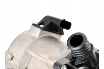 Water pump BMW X6 F16 F86 17127850113 Part manufacturer BMW OE