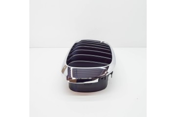 BMW X6 F16 Front Radiator Right Grille 51137373690 Catalog number of substitutes 51137373690