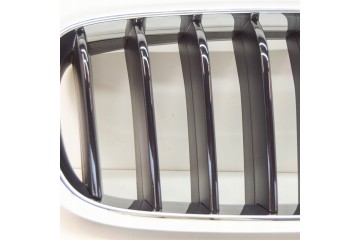 BMW X6 F16 Front Radiator Right Grille 51137373690 Version European