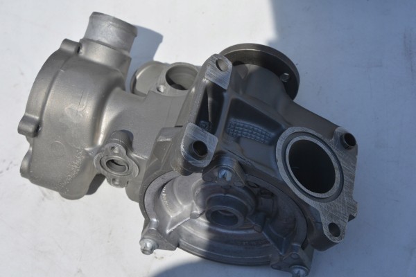 MERCEDES BENZ E W210 A1042003301 Original Water Pump Parts Kit