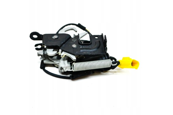 BMW 5 G30 FRONT RIGHT LOCK MASK BOTTOM PART 51237347411 Catalog number of the part 51237347411 OEM