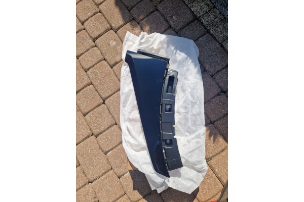 BMW X7 G07 Left air intake 51745A16B91