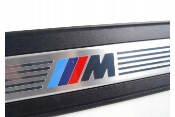 Original left entry cover for BMW 5 Series F10 F11 51478050053 Catalog number of the part 51478050053
