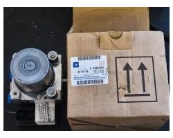 Opel Vivaro Pump ABS 0265232356 93862450