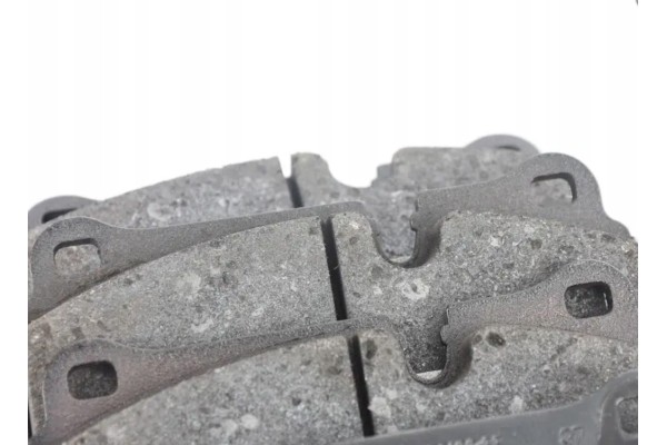 BMW 4 Coupe F32 F82 Rear Brake Pad Set 34218009753 Part manufacturer BMW OE