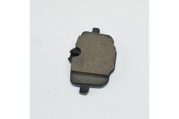 BMW 5 G30 REAR BRAKE PADS 34216870552 Catalog number of substitutes 6870552