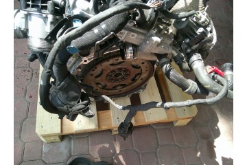 R ROVER EVOQUE L551 SILNIK KOMOPLETNY 204DTA 240KM Car type 4x4 SUV passenger cars